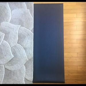 Manduka PRO Mat- opalescent onyx black with strap